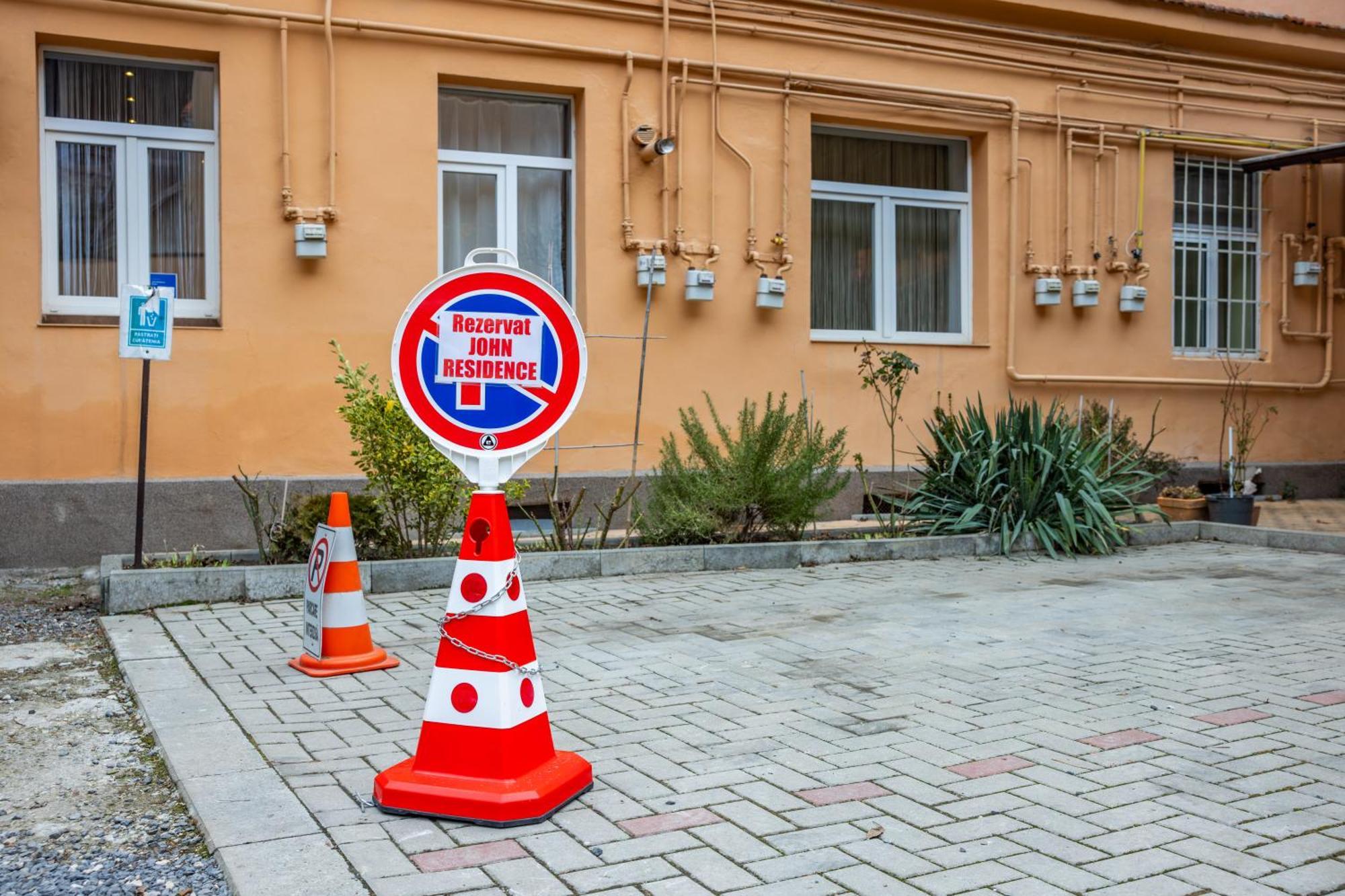 John Residence Apartment Brasov With Parking Option Exteriér fotografie