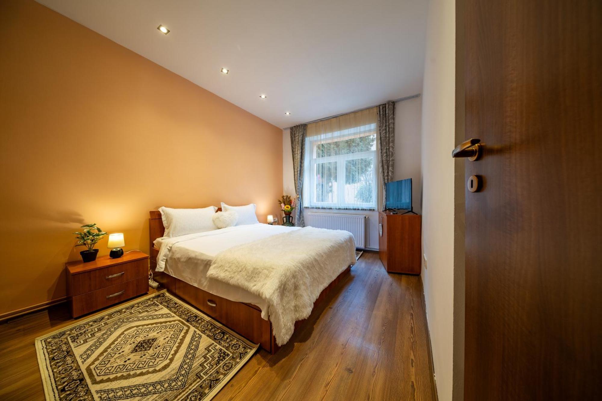 John Residence Apartment Brasov With Parking Option Exteriér fotografie